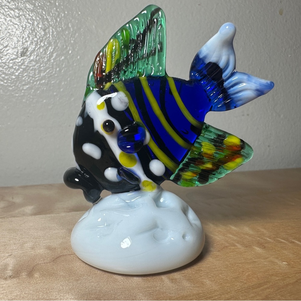 Global Village Glass Angel Fish Figure Green Stripes Figure